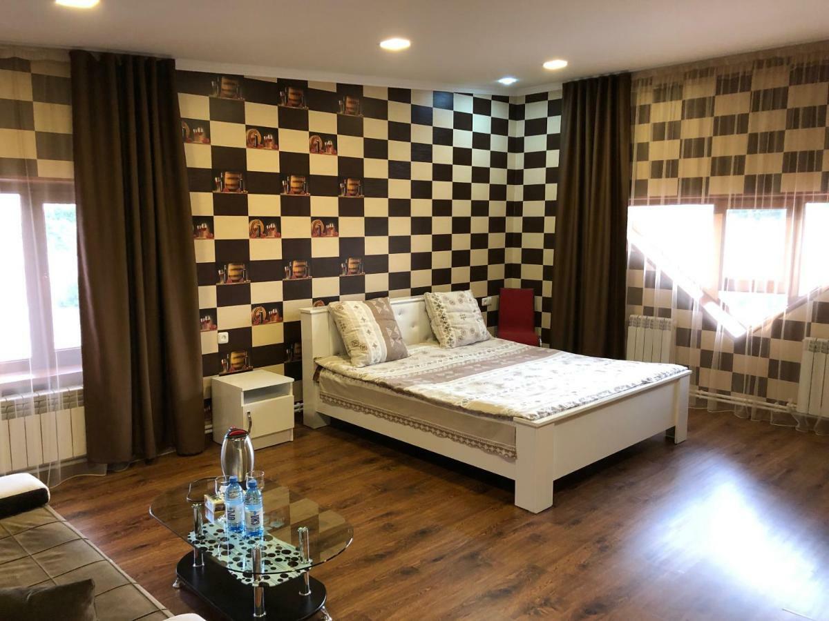 Vale Hotel&Restaurant Complex Gyumri Bagian luar foto